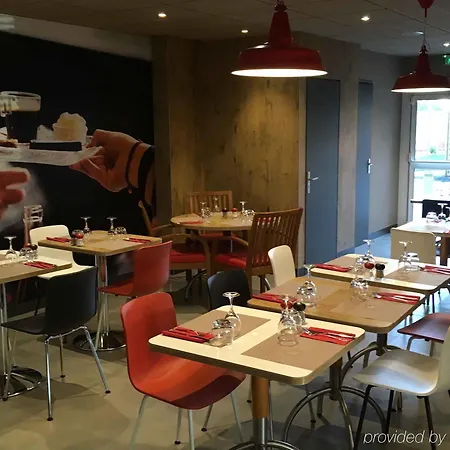 Hotel Ibis Pont Jumeaux