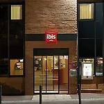 Ibis Pont Jumeaux Hotel 3*