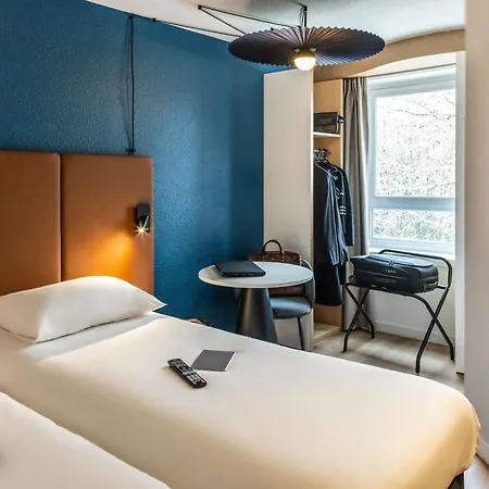 Ibis Pont Jumeaux Отель 3*