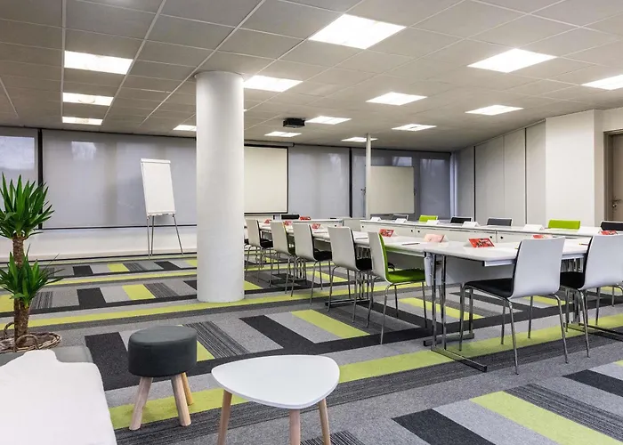 Ibis Pont Jumeaux ホテル 3*