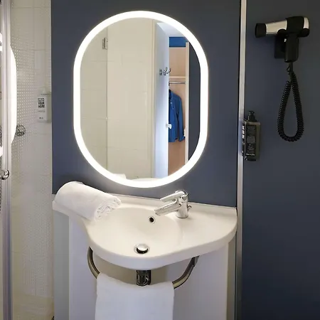 Ibis Pont Jumeaux Hotell