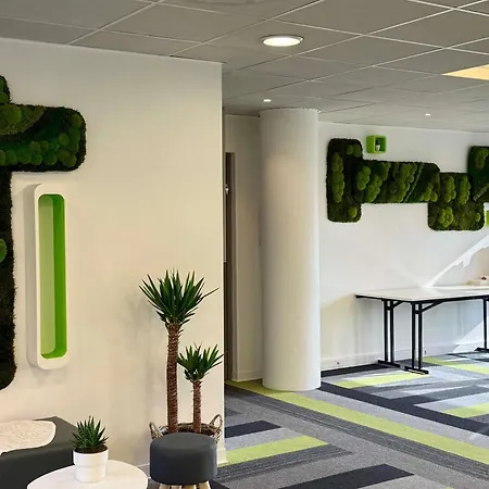 Hotel Ibis Pont Jumeaux